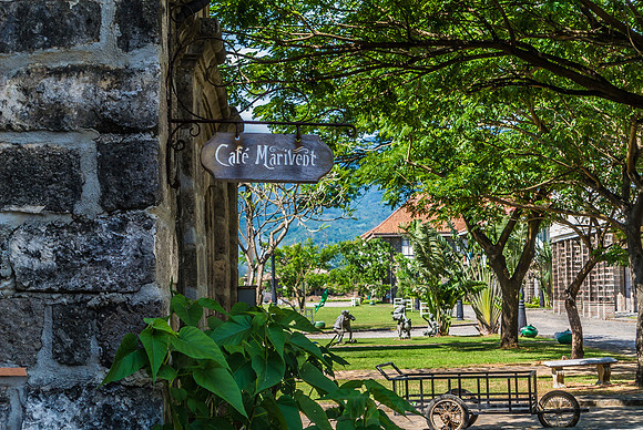 Las Casas Filipinas de Acuzar